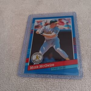 Mark McGwire Baseball Card